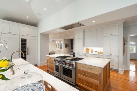 22 Rutledge Avenue Charleston SC 29401
