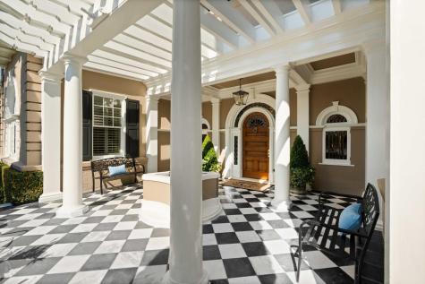 22 Rutledge Avenue Charleston SC 29401