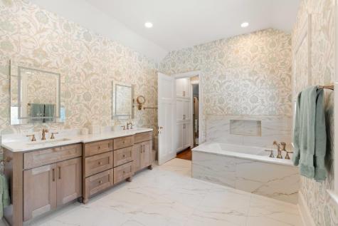 22 Rutledge Avenue Charleston SC 29401