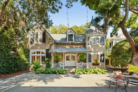 22 Rutledge Avenue Charleston SC 29401