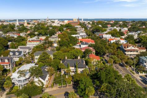 22 Rutledge Avenue Charleston SC 29401