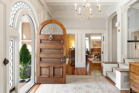 22 Rutledge Avenue Charleston SC 29401