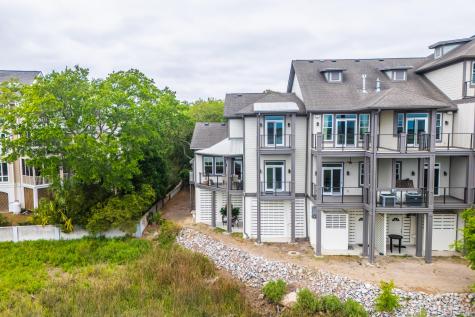 945 Cove Bay Lane Mount Pleasant SC 29464