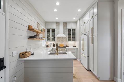 945 Cove Bay Lane Mount Pleasant SC 29464