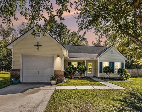 5027 Thornton Drive Summerville SC 29485