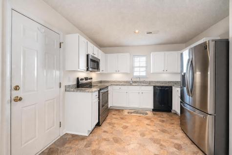 5027 Thornton Drive Summerville SC 29485