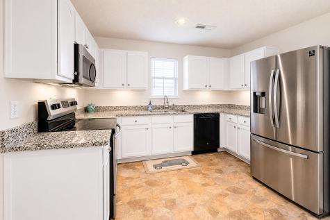 5027 Thornton Drive Summerville SC 29485