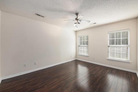 5027 Thornton Drive Summerville SC 29485