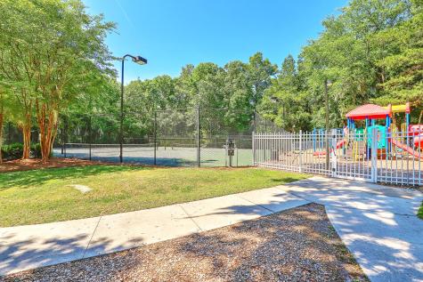 5492 Altamaha Drive North Charleston SC 29420