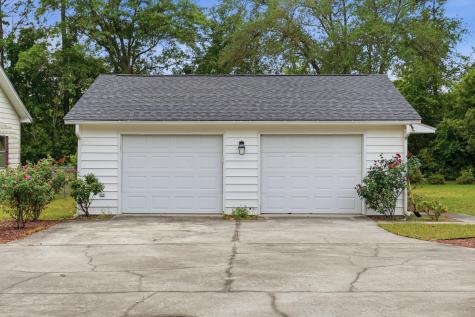 339 Dutch Lane Summerville SC 29486