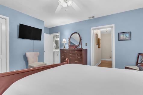 2078 Saint James Drive Charleston SC 29412