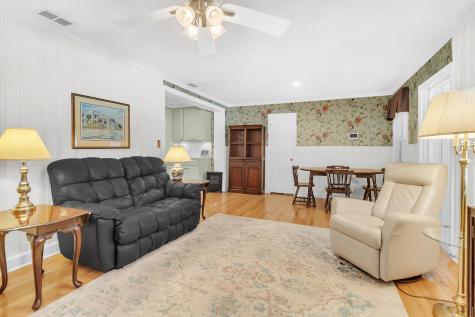 2078 Saint James Drive Charleston SC 29412