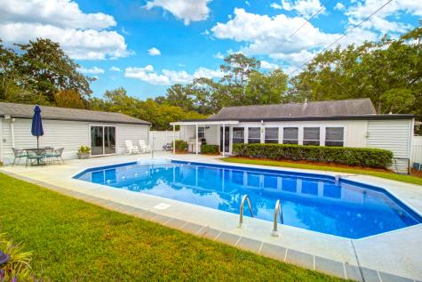 2078 Saint James Drive Charleston SC 29412