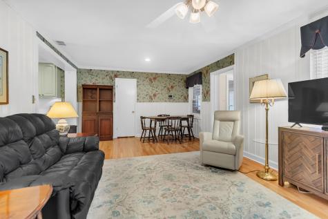 2078 Saint James Drive Charleston SC 29412