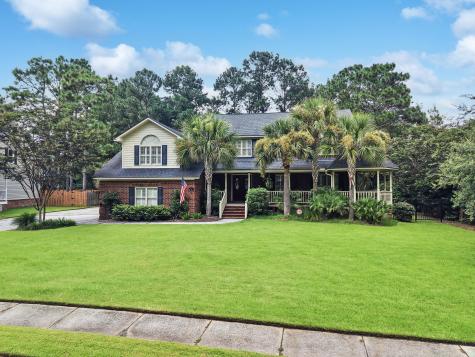 102 Castle Harbor Drive Summerville SC 29483