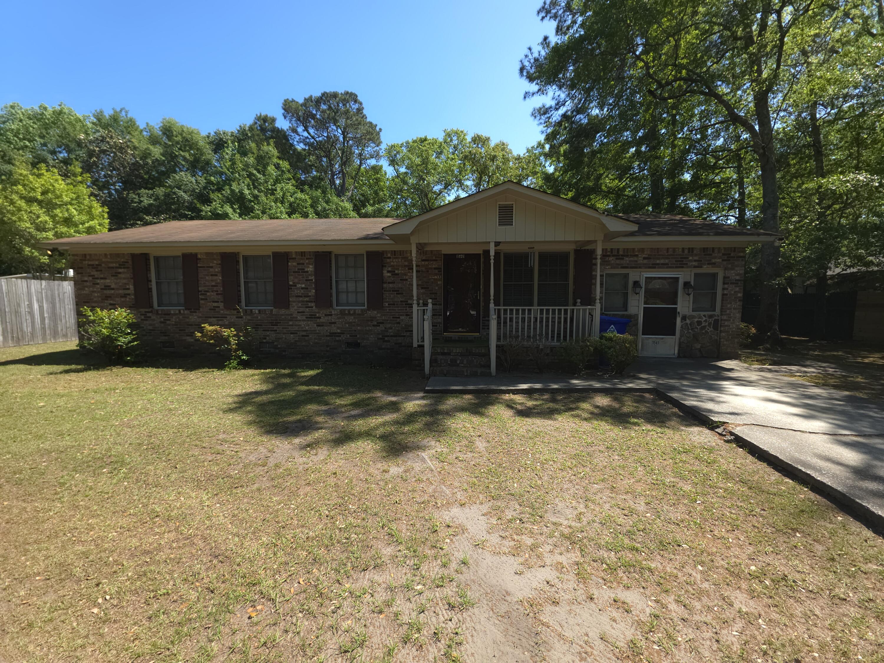 1541 Fort Johnson Road Charleston SC 29412