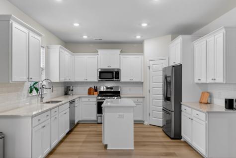 244 Red Bluff Street Summerville SC 29483