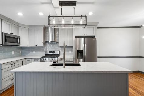 102 Beaufain Street Charleston SC 29401