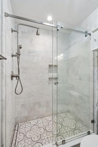 102 Beaufain Street Charleston SC 29401