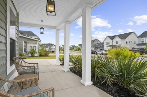 602 Macintyre Circle Summerville SC 29486