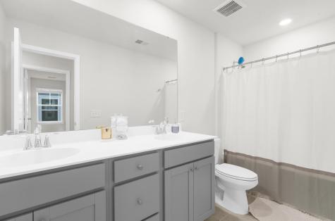 602 Macintyre Circle Summerville SC 29486