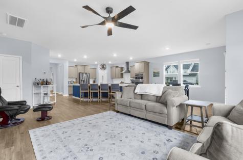 602 Macintyre Circle Summerville SC 29486