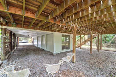 215 W Hudson Avenue Folly Beach SC 29439