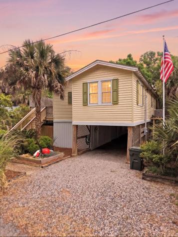 215 W Hudson Avenue Folly Beach SC 29439