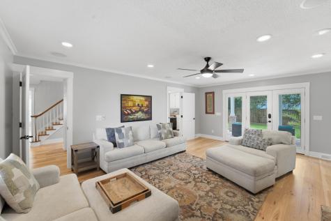 689 Ayers Drive Charleston SC 29412