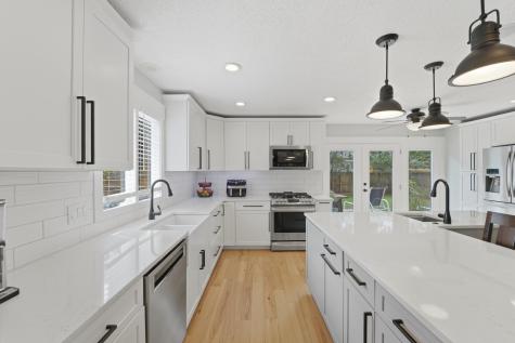 689 Ayers Drive Charleston SC 29412