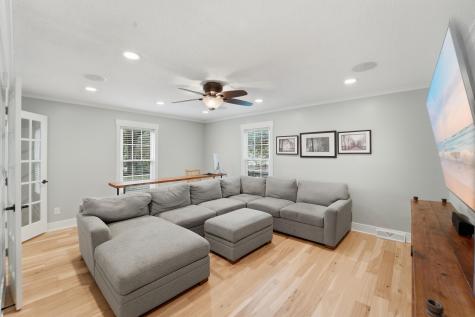 689 Ayers Drive Charleston SC 29412