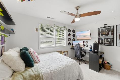 689 Ayers Drive Charleston SC 29412