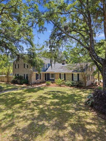 689 Ayers Drive Charleston SC 29412