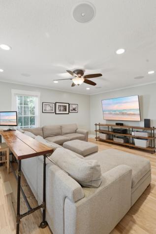 689 Ayers Drive Charleston SC 29412