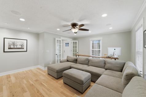689 Ayers Drive Charleston SC 29412