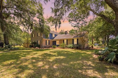 689 Ayers Drive Charleston SC 29412