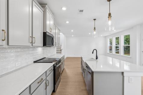 5358 Elder Avenue North Charleston SC 29406