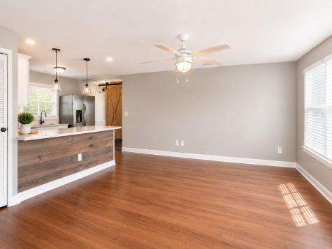 1722 W Robinhood Drive Charleston SC 29407