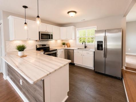 1722 W Robinhood Drive Charleston SC 29407