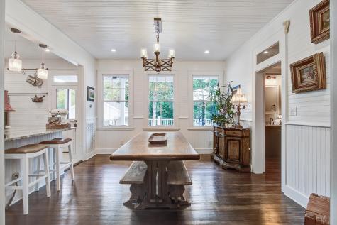 213 S Laurel Street Summerville SC 29483