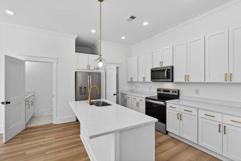 109 Kenneth Lane Summerville SC 29486