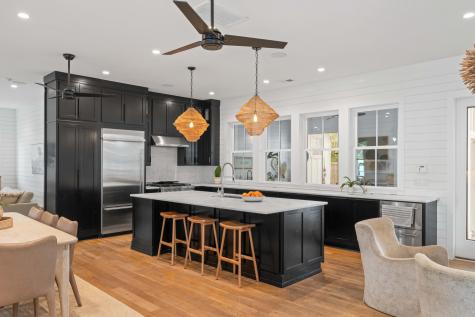 733 Atlantic Street Mount Pleasant SC 29464