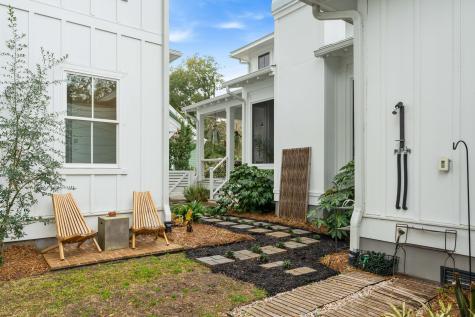 733 Atlantic Street Mount Pleasant SC 29464