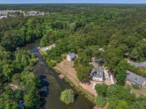 363 Legend Court Santee SC 29142