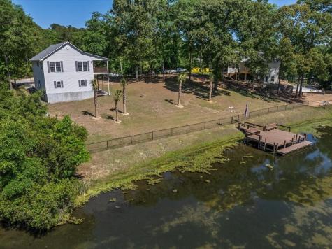 363 Legend Court Santee SC 29142