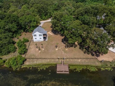 363 Legend Court Santee SC 29142