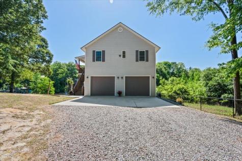 363 Legend Court Santee SC 29142