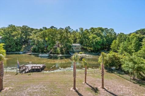 363 Legend Court Santee SC 29142