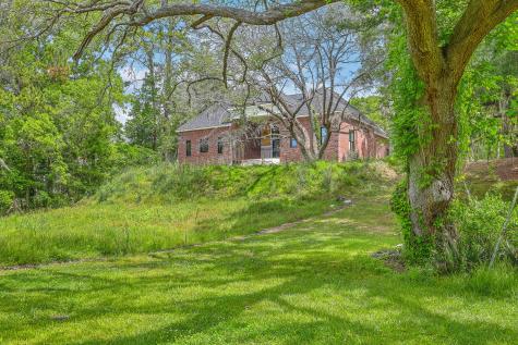 404 Fairington Drive Summerville SC 29485