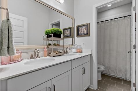 492 Rowley Lane Summerville SC 29486